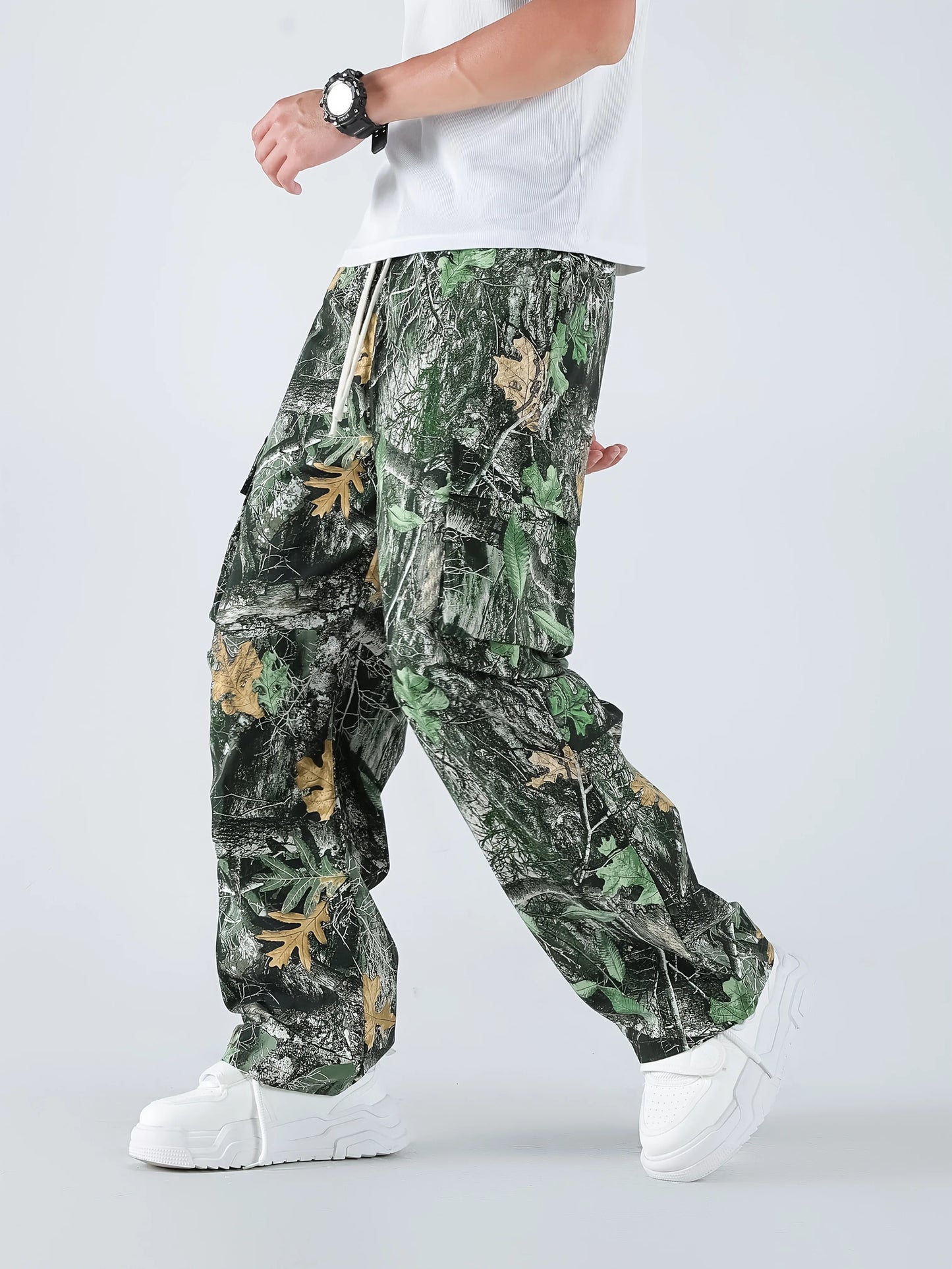 Men's Three-color Camouflage Leaf Pattern Sport Belt Side Pocket Casual Sport Pants