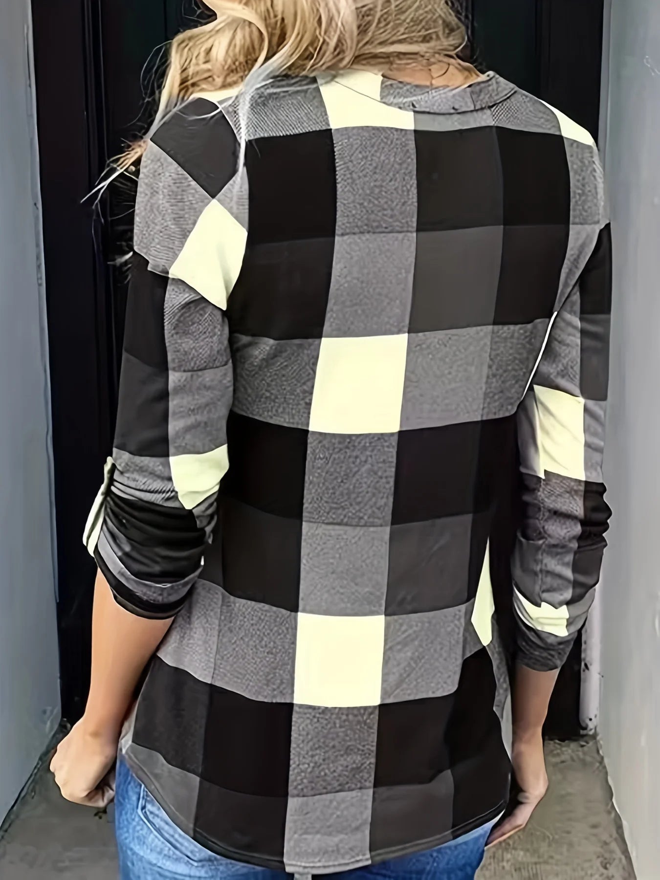 New Women's Fashion Plaid Printed Long Sleeved Shirt