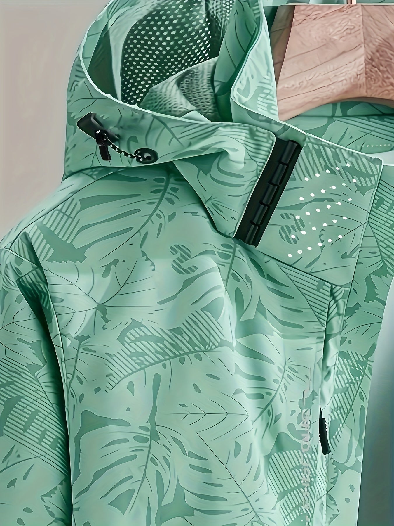 Women's Camouflage Outdoor Waterproof Jacket: